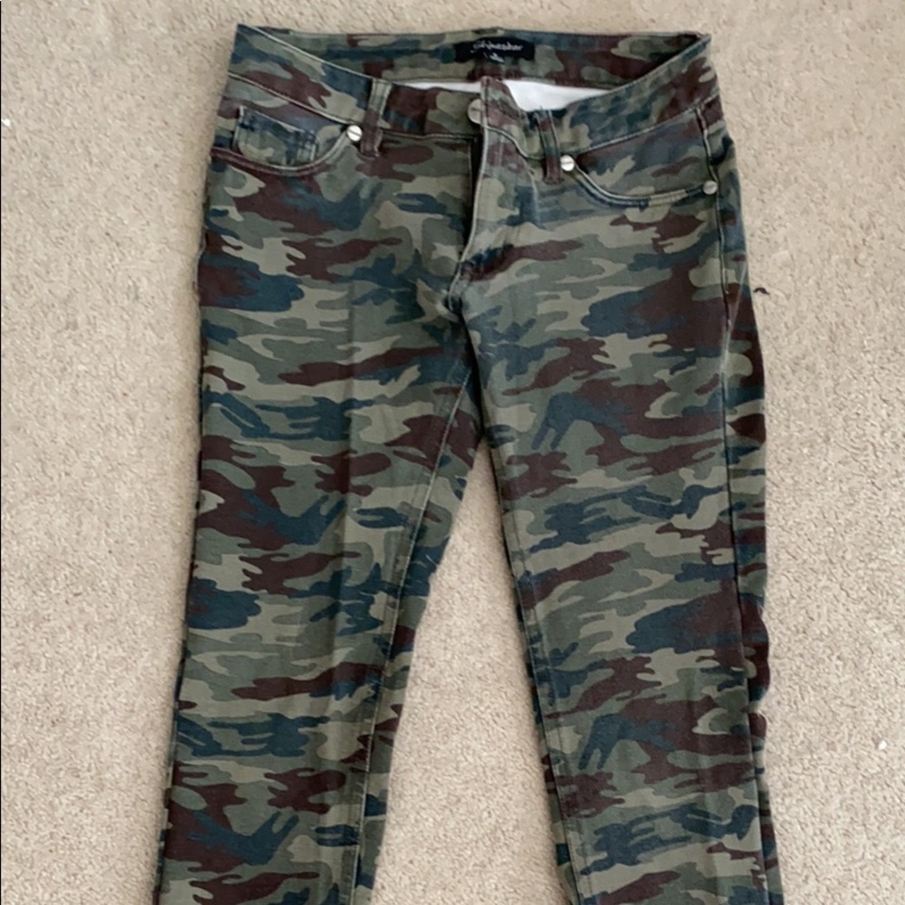 Camo Jeans/Jeggings